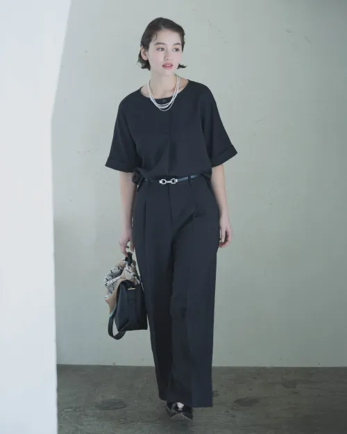ストレートパンツ